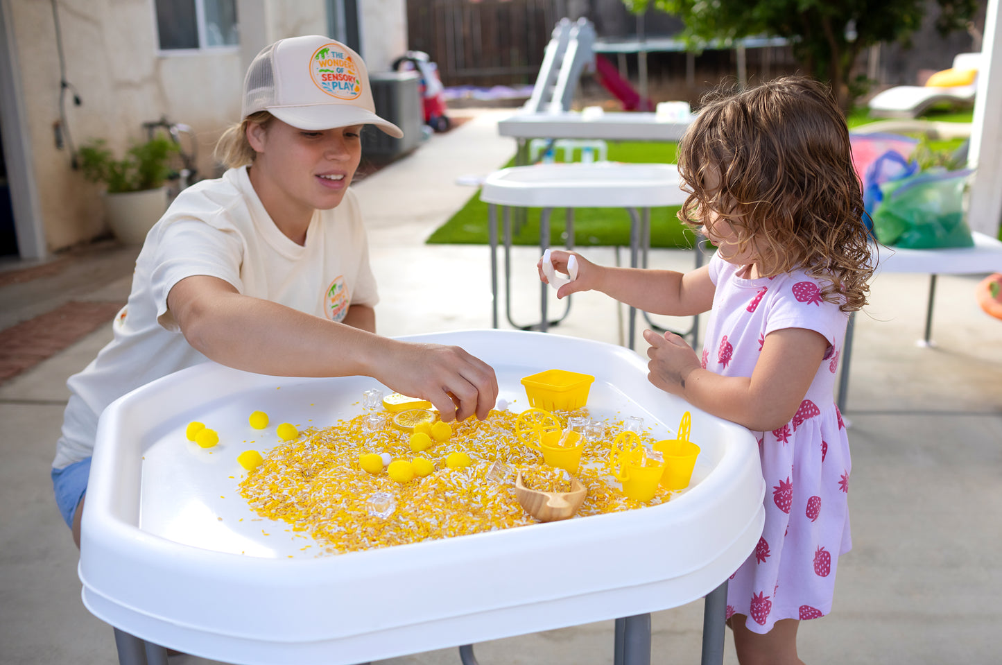 Pour & Play Buckets