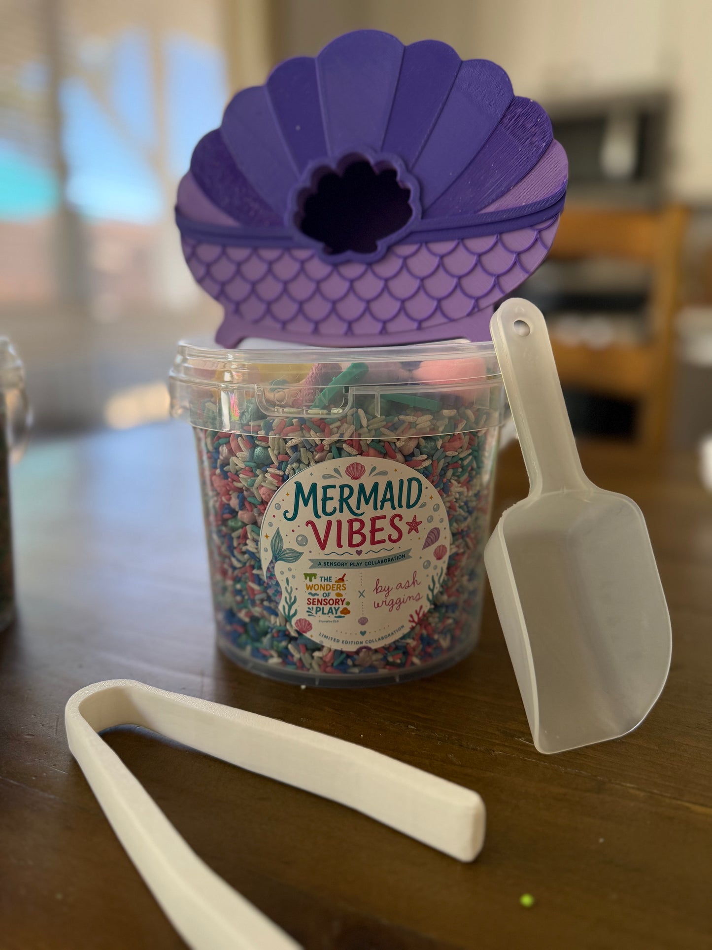 Pour & Play Buckets